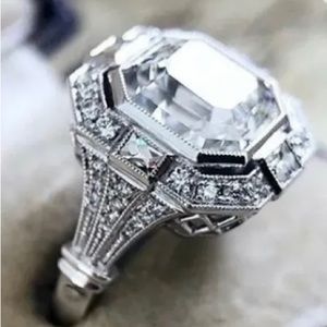Size 7 Cubic Zirconia Ring !